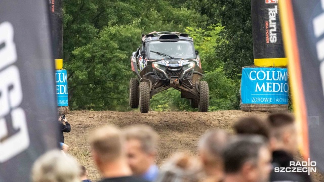 Fot. Robert Stachnik [Radio Szczecin] Widowiskowe rozpoczęcie Rajdu Baja Poland [WIDEO, ZDJĘCIA]