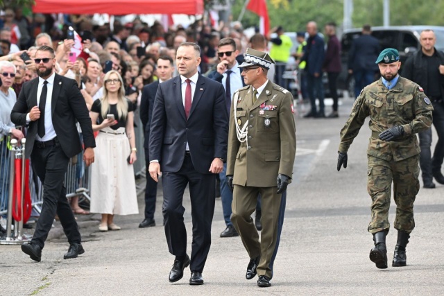 Fot. PAP/Marcin Bielecki Rocznica Porozumień Sierpniowych. Obchody w Szczecinie z udziałem prezydenta RP [ZDJĘCIA]