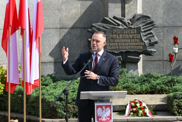 Fot. PAP/Marcin Bielecki Rocznica Porozumień Sierpniowych. Obchody w Szczecinie z udziałem prezydenta RP [ZDJĘCIA]