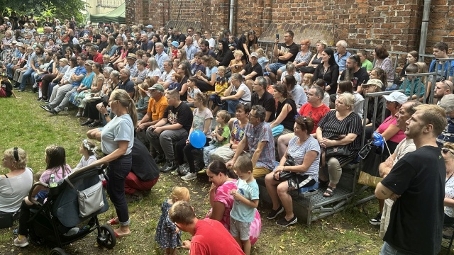 Fot. Sebastian Roszkowski [Radio Szczecin] Radio Szczecin w Jasienicy. Podróż w czasie do średniowiecznej wioski