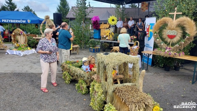 Fot. Joanna Maraszek [Radio Szczecin] Dożynki w Przybiernowie. "Czas radości, zabawy, podziękowania dla rolników" [ZDJĘCIA]