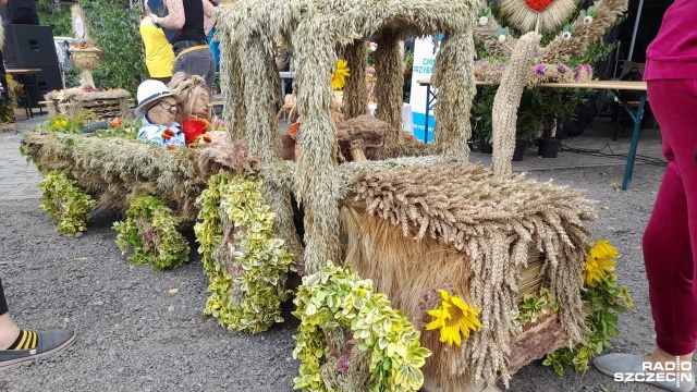 Fot. Joanna Maraszek [Radio Szczecin] Dożynki w Przybiernowie. "Czas radości, zabawy, podziękowania dla rolników" [ZDJĘCIA]