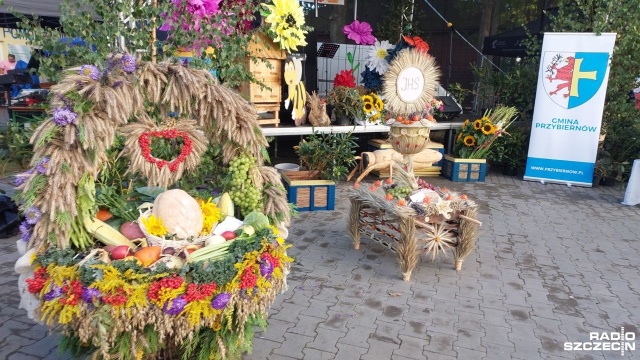 Fot. Joanna Maraszek [Radio Szczecin] Dożynki w Przybiernowie. "Czas radości, zabawy, podziękowania dla rolników" [ZDJĘCIA]