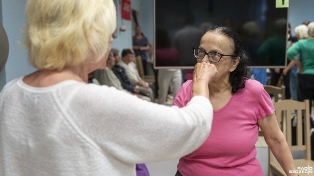 Fot. Maciej Papke [Radio Szczecin] Ci seniorzy wiedzą, jak obronić się w ciemnej uliczce [WIDEO, ZDJĘCIA]