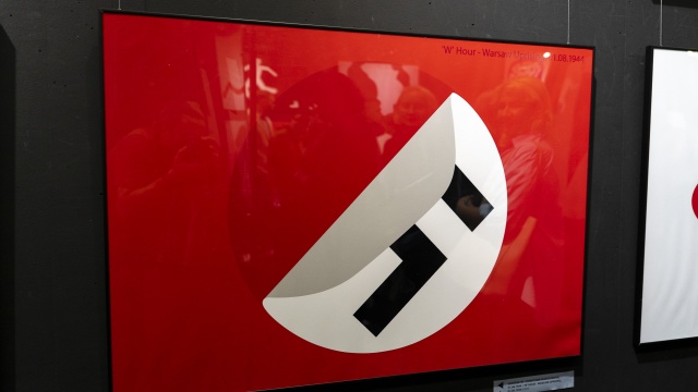 Fot. Maciej Papke [Radio Szczecin] Antytotalitarna wystawa plakatów Lexa Drewinskiego [ZDJĘCIA]