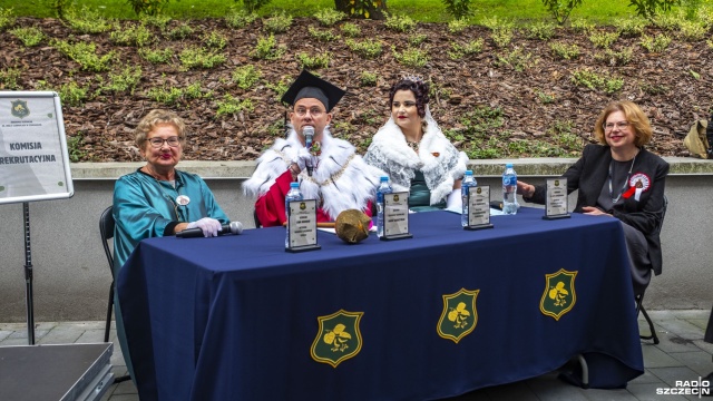 Fot. Wojciech Ochrymiuk [Radio Szczecin] Narodowe Czytanie w Stargardzie z przymrużeniem oka [WIDEO, ZDJĘCIA]