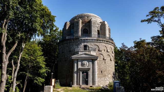 Fot. Wojciech Ochrymiuk [Radio Szczecin] Dach wieży Gocławskiej prawie gotowy [WIDEO, ZDJĘCIA]