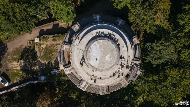 Fot. Wojciech Ochrymiuk [Radio Szczecin] Dach wieży Gocławskiej prawie gotowy [WIDEO, ZDJĘCIA]