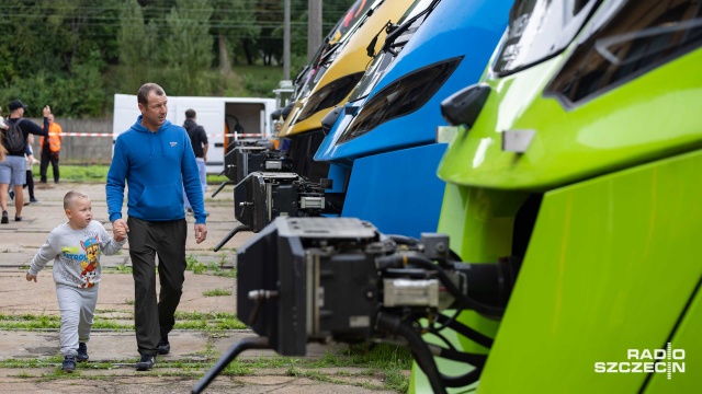 Fot. Robert Stachnik [Radio Szczecin] Zwiedzanie pociągów, przejażdżki - lokomotywownia obchodzi 65-lecie [WIDEO, ZDJĘCIA]