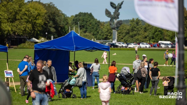 Fot. Robert Stachnik [Radio Szczecin] Festyn z okazji 45. rocznicy podpisania Porozumień Sierpniowych i powstania NSZZ „Solidarność” [ZDJĘCIA]