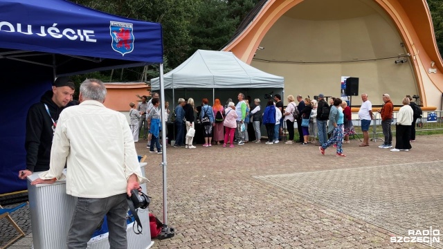 Fot. Joanna Maraszek [Radio Szczecin] Piknik śledziowy w Świnoujściu. "Można stworzyć ciekawe dania bazujące na rybach" [ZDJĘCIA]