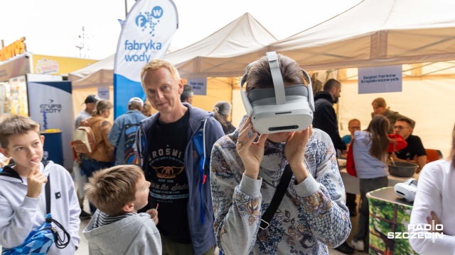 Fot. Robert Stachnik [Radio Szczecin] Warsztaty, pokazy, wirtualne wycieczki - piknik naukowy Morskiego Centrum Nauki [ZDJĘCIA]