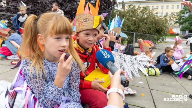Fot. Robert Stachnik [Radio Szczecin] Korowód kolorowych ptaków przeszedł ulicami Szczecina [ZDJĘCIA]