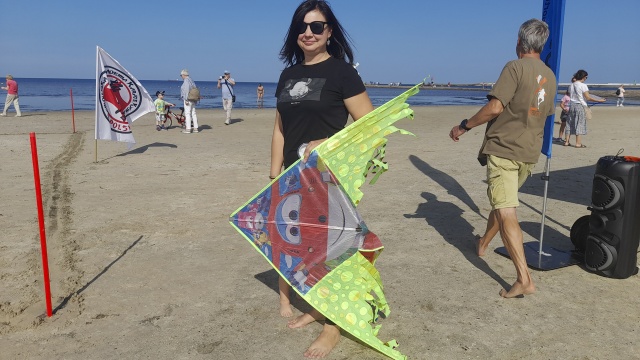 Fot. Joanna Maraszek [Radio Szczecin] Każdy mógł polatać - Mistrzostwa Świnoujścia w Lotach Latawców [ZDJĘCIA]