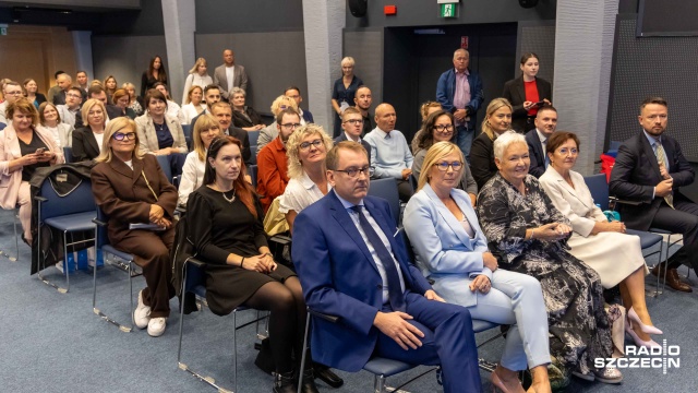 Fot. Robert Stachnik [Radio Szczecin] Urzędnika obowiązuje przykazanie: stwarzaj innym okazję do czynienia dobra [ZDJĘCIA]