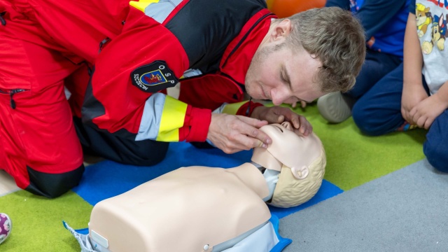 Fot. Robert Stachnik [Radio Szczecin] Szczecińskie przedszkolaki uczyły się bezpiecznych zachowań [ZDJĘCIA]