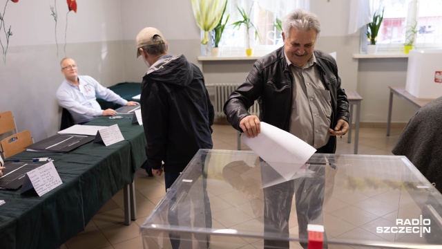Fot. Robert Stachnik [Radio Szczecin] Wybory do szczecińskich rad osiedli. "Czujemy się rodziną, grupą..." [WIDEO, ZDJĘCIA]