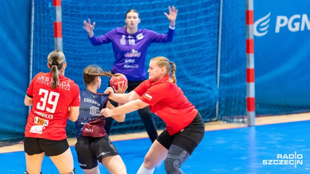 Fot. Robert Stachnik [Radio Szczecin] Porażka piłkarek ręcznych Pogoni w Lidze Centralnej [ZDJĘCIA]