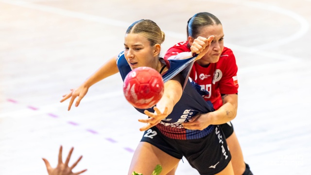 Fot. Robert Stachnik [Radio Szczecin] Porażka piłkarek ręcznych Pogoni w Lidze Centralnej [ZDJĘCIA]