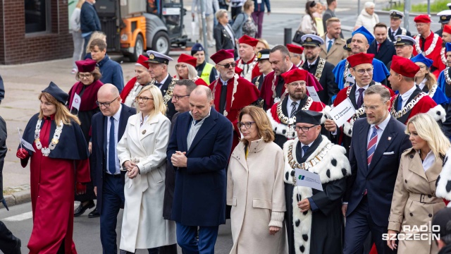 Fot. Robert Stachnik [Radio Szczecin] Dziewięć szczecińskich uczelni wspólnie zainaugurowało rok akademicki [WIDEO, ZDJĘCIA]