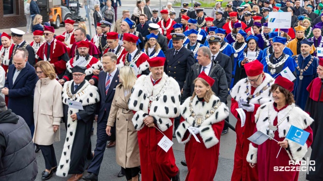 Fot. Robert Stachnik [Radio Szczecin] Dziewięć szczecińskich uczelni wspólnie zainaugurowało rok akademicki [WIDEO, ZDJĘCIA]