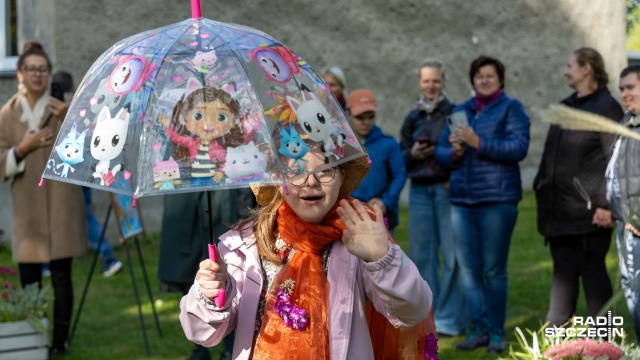 Fot. Robert Stachnik [Radio Szczecin] Szczecińscy uczniowie pielęgnują tradycję obchodzenia Święta Pieczonego Ziemniaka [WIDEO, ZDJĘCIA]