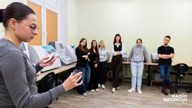 Fot. Robert Stachnik [Radio Szczecin] Dzień Oka na Uniwersytecie Szczecińskim [WIDEO, ZDJĘCIA]