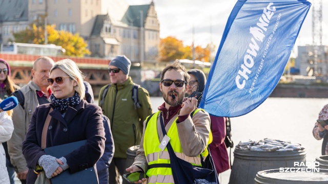 Fot. Robert Stachnik [Radio Szczecin] Mroczna strona Szczecina: w Odrze łatwiej jest wyłowić trupa niż rybę [WIDEO, ZDJĘCIA]