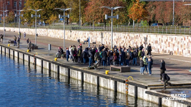 Fot. Robert Stachnik [Radio Szczecin] Mroczna strona Szczecina: w Odrze łatwiej jest wyłowić trupa niż rybę [WIDEO, ZDJĘCIA]