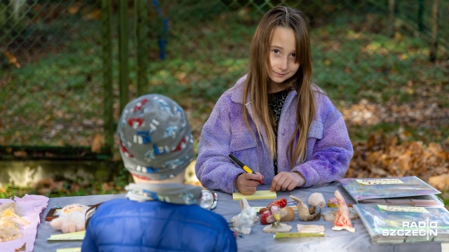 Fot. Robert Stachnik [Radio Szczecin] Pchli Targ na os. Głębokim [WIDEO, ZDJĘCIA]