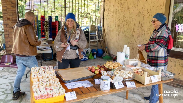 Fot. Robert Stachnik [Radio Szczecin] Pchli Targ na os. Głębokim [WIDEO, ZDJĘCIA]