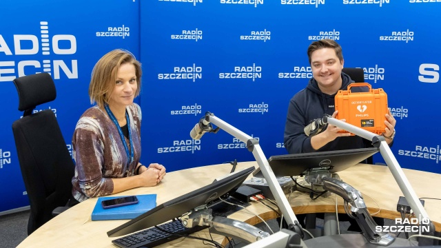 Fot. Robert Stachnik [Radio Szczecin] Radni chcą umieszczenia na mapach urządzeń AED. Google ma zastrzeżenia [ZDJĘCIA]