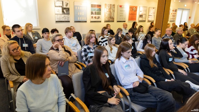 Fot. Robert Stachnik [Radio Szczecin] Cyber Czat w Szczecinie, czyli jak dbać o cyberodporność młodych [ZDJĘCIA]