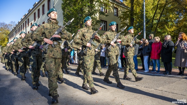 Fot. Kamila Kozioł [Radio Szczecin] "Chciałem być oddany krajowi". Żołnierze złożyli przysięgę w Szczecinie [ZDJĘCIA]