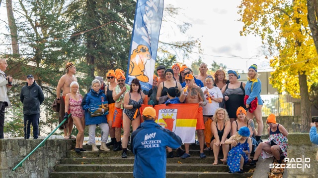 Fot. Robert Stachnik [Radio Szczecin] Szczecińskie morsy rozpoczęły sezon [WIDEO, ZDJĘCIA]