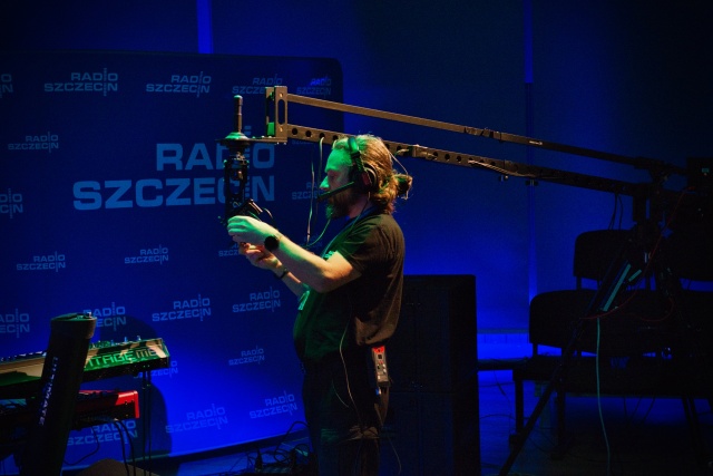 Eva Sand, fot. Piotr Rokicki I George, i piasek, i złoto w jednym… [ZDJĘCIA, WIDEO].