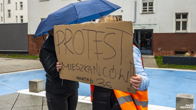 Fot. Wojciech Ochrymiuk [Radio Szczecin] "To nam się nie podoba" - mieszkańcy protestują [ZDJĘCIA]