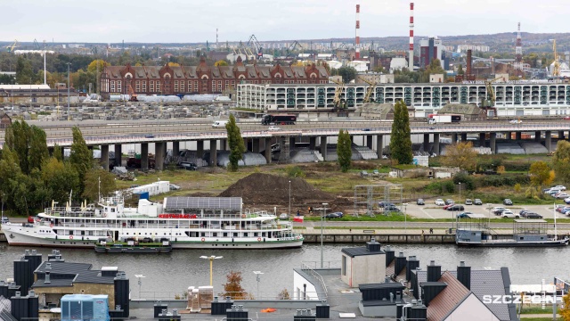 Fot. Robert Stachnik [Radio Szczecin] Zmiany w organizacji ruchu na modernizowanej Trasie Zamkowej [ZDJĘCIA]