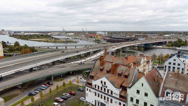 Fot. Robert Stachnik [Radio Szczecin] Zmiany w organizacji ruchu na modernizowanej Trasie Zamkowej [ZDJĘCIA]