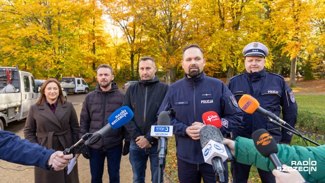 Fot. Robert Stachnik [Radio Szczecin] Część sieci handlowych udostępni parkingi w okresie Wszystkich Świętych [ZDJĘCIA]