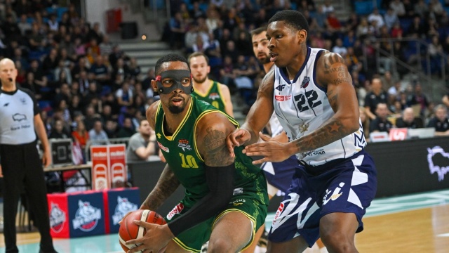 Fot. PAP/Marcin Bielecki Koszykarze Kinga wygrali z Zastalem [ZDJĘCIA]