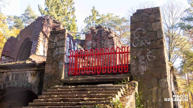 Fot. Robert Stachnik [Radio Szczecin] Internetowa burza i kolejne zmiany przy wieży Quistorpa [ZDJĘCIA]