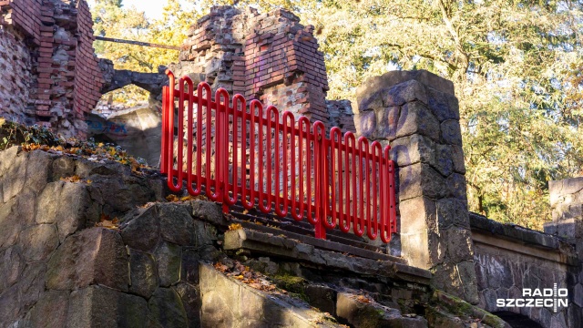 Fot. Robert Stachnik [Radio Szczecin] Internetowa burza i kolejne zmiany przy wieży Quistorpa [ZDJĘCIA]