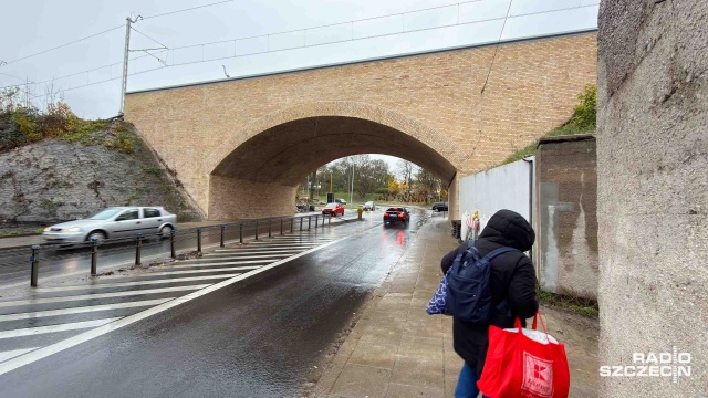 Fot. Robert Stachnik [Radio Szczecin] Koniec remontu wiaduktu przy ul. Wilczej [ZDJĘCIA]