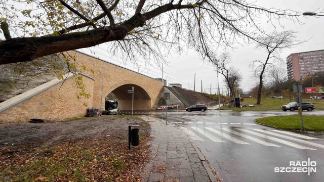 Fot. Robert Stachnik [Radio Szczecin] Koniec remontu wiaduktu przy ul. Wilczej [ZDJĘCIA]