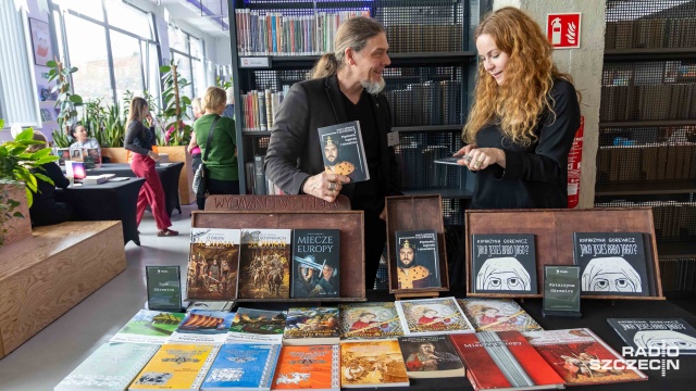 Fot. Robert Stachnik [Radio Szczecin] Pisarze na wyciągnięcie ręki. Festiwal "Wielogłos" w Stargardzie [WIDEO, ZDJĘCIA]