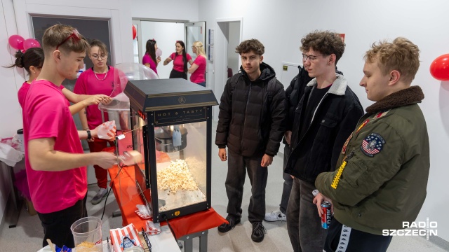 Fot. Robert Stachnik [Radio Szczecin] Wielka impreza na Politechnice Morskiej. Uczelnia w trybie "Dance, Play, Fun" [WIDEO, ZDJĘCIA]