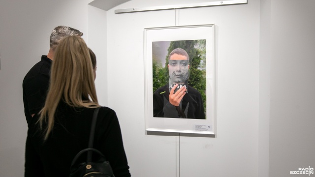 Fot. Weronika Łyczywek [Radio Szczecin] „Moje prawa w obiektywie” - wystawa w szczecińskim magistracie [ZDJĘCIA]