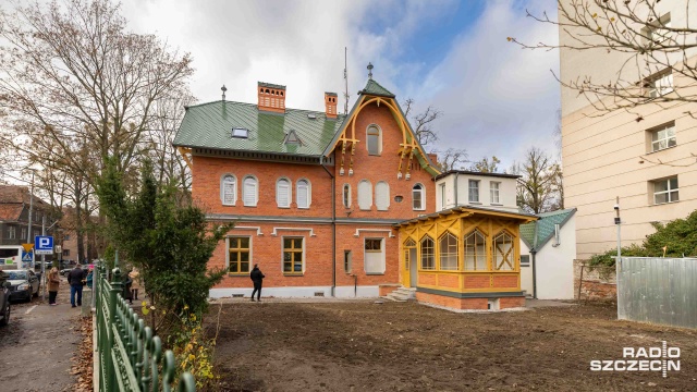 Fot. Robert Stachnik [Radio Szczecin] Architektoniczna perełka odzyskała swój ceglany blask [WIDEO, ZDJĘCIA]