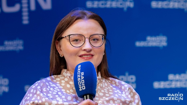 Roksana Kotłowska. Fot. Robert Stachnik [Radio Szczecin] Przemoc wobec dzieci i mit "dobrego domu" tematem debaty w Radiu Szczecin [ZDJĘCIA]